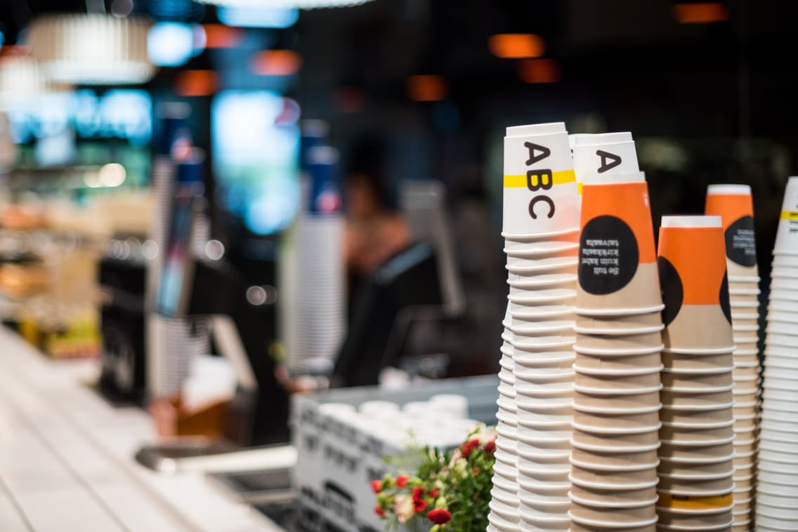 Edut hero - kahvilinjasto